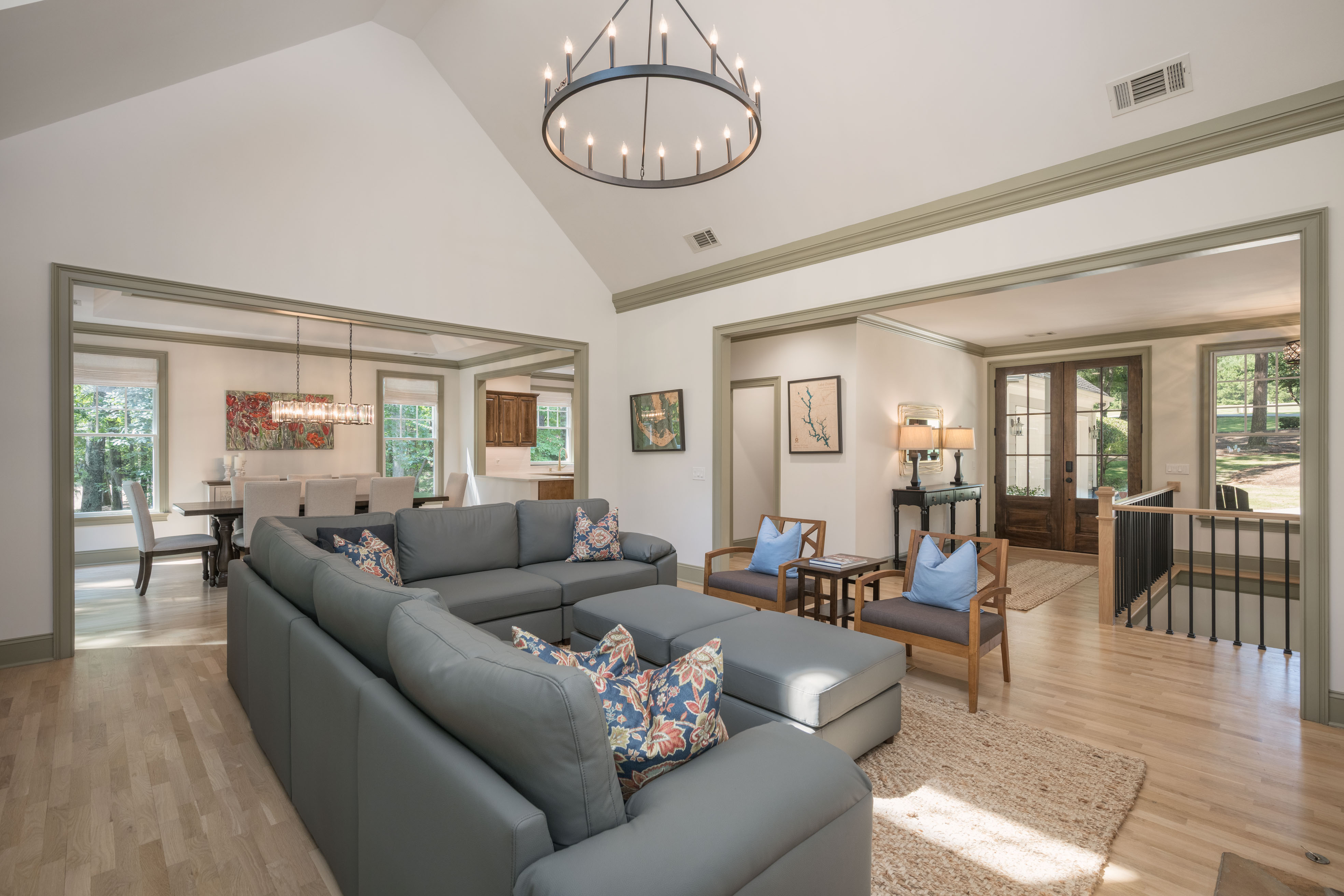 100 Greenwood Court image 11